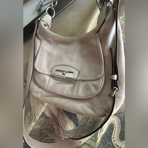 Coach Luminescent Champagne Leather Bag Crossbody Satchel Shoulder - Picture 5 of 9